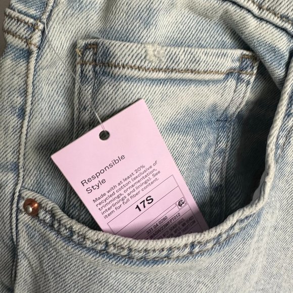 🧡 3/$15 C- Wild Fable Super High Rise Straight Light Wash Jeans Size 17S - Picture 3 of 7
